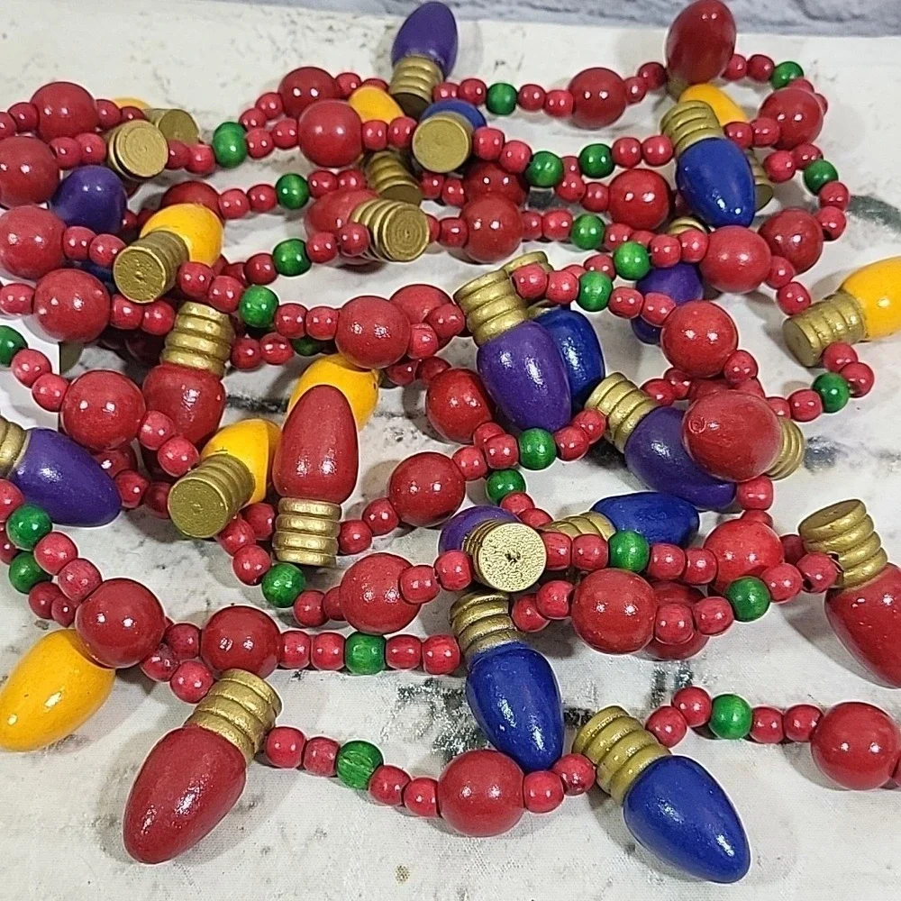 Holiday Home 9ft Christmas Garland Wooden Painted Light Bulbs Beaded Traditional